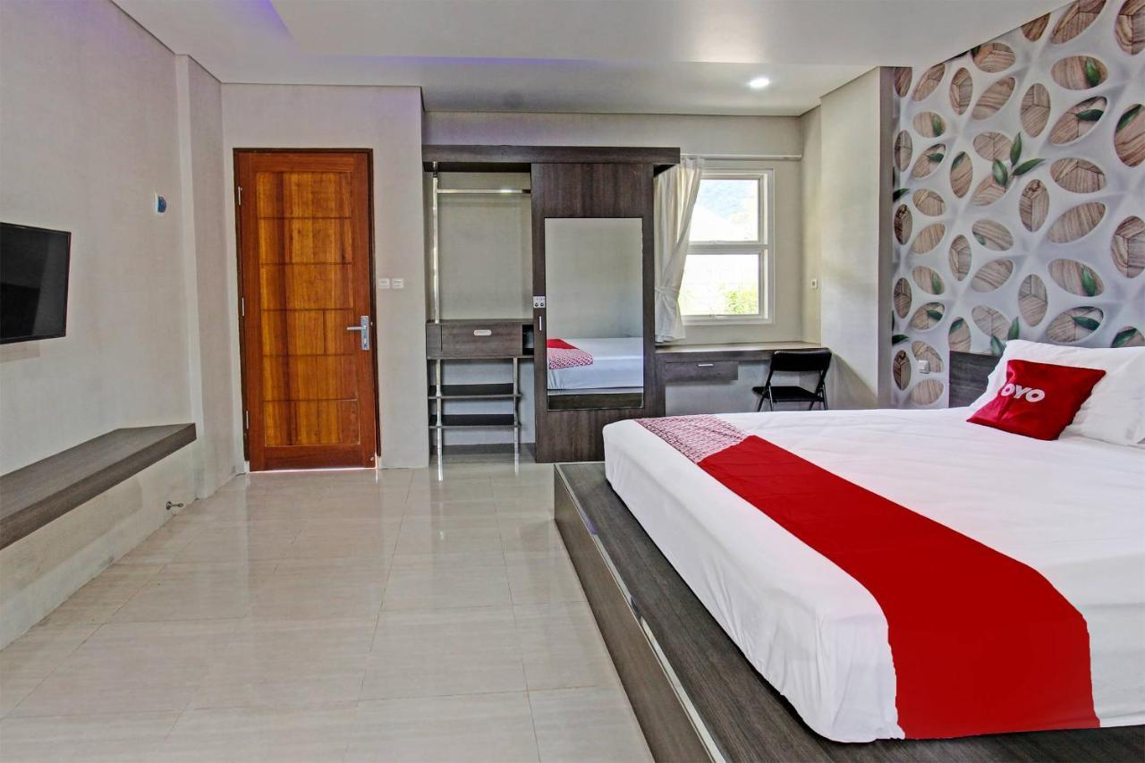 Capital O 91384 Rintaka Residence Сенгиги Екстериор снимка